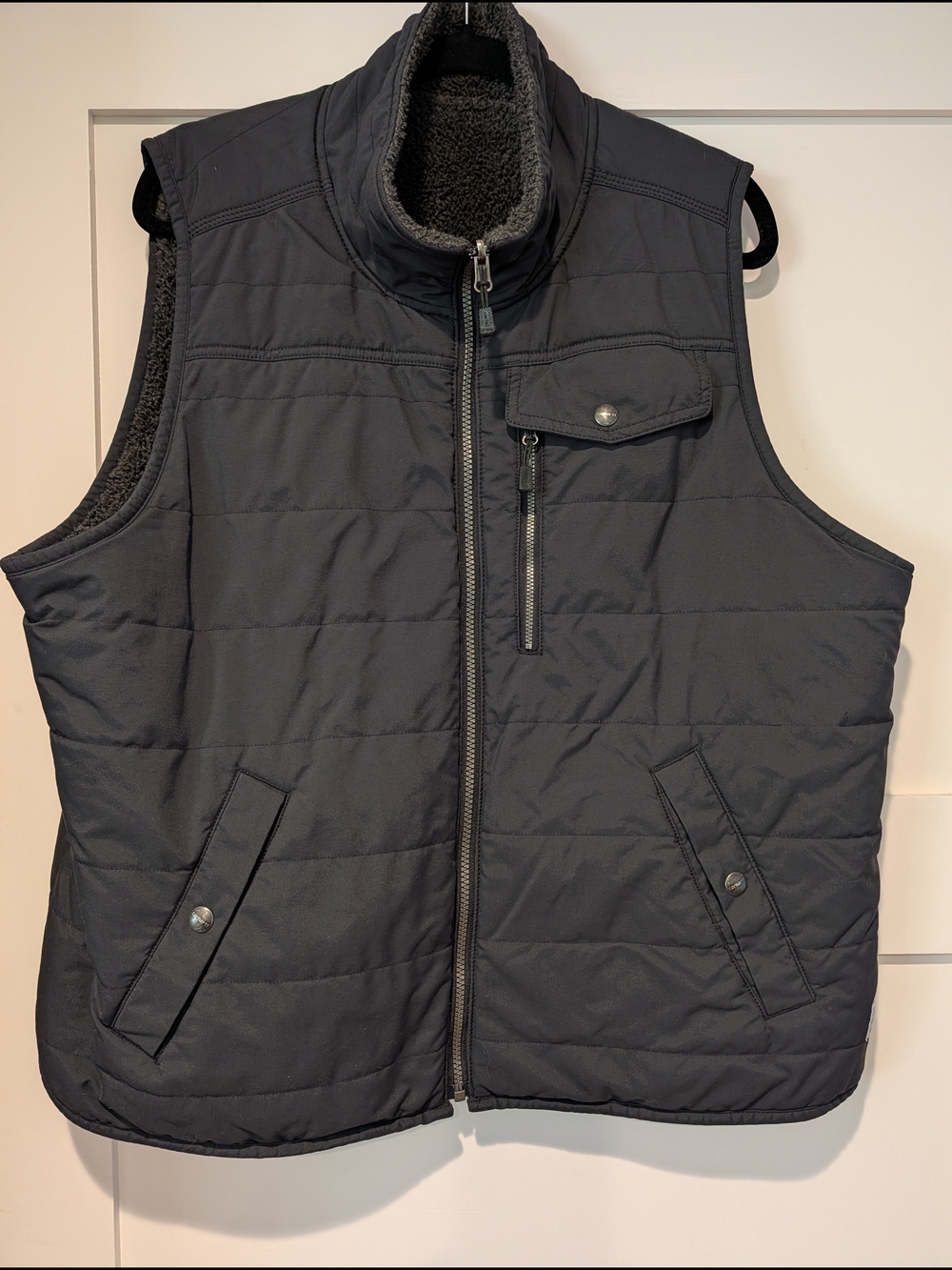 Carhartt Quilted Puffer Vest With Sherpa Lining - Black